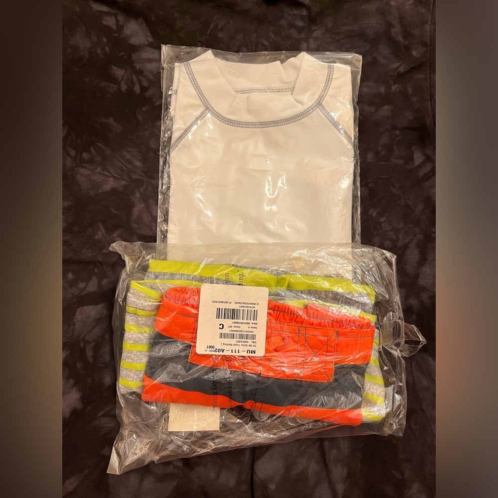 Boys Swim trunks / Rashgaurd top